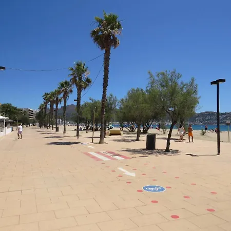 Gran Canal Roses